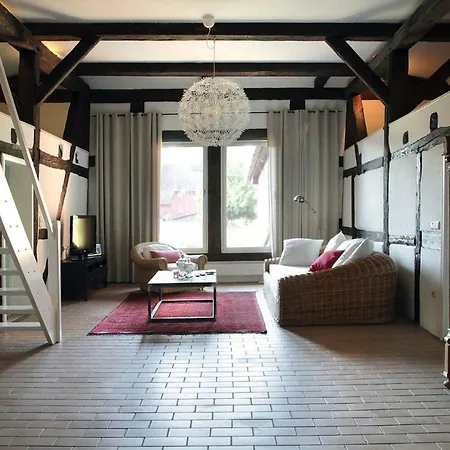 Grosses Rosenhuus バート・ドーベラン